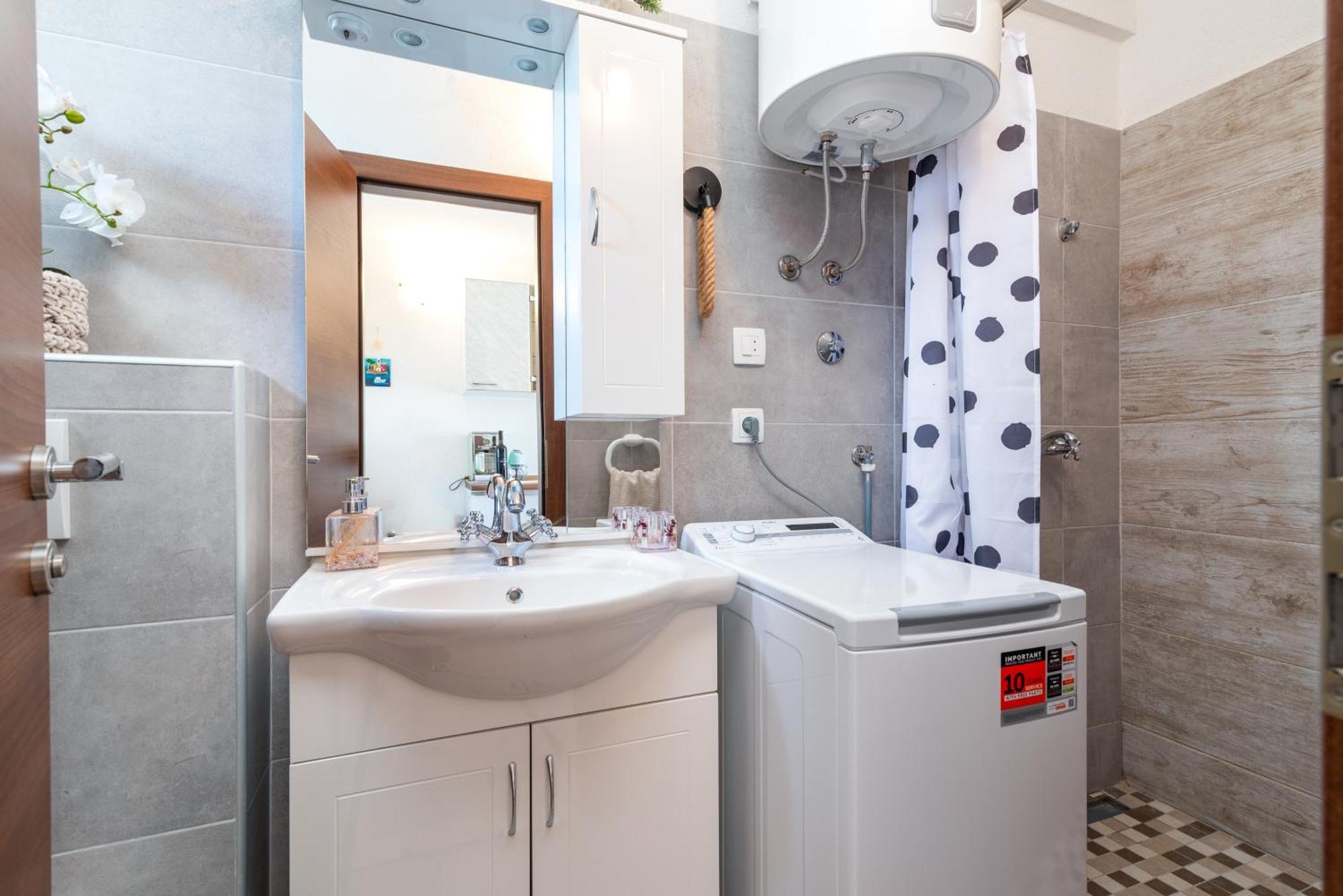 טרוגיר Studio Apartment Dona מראה חיצוני תמונה